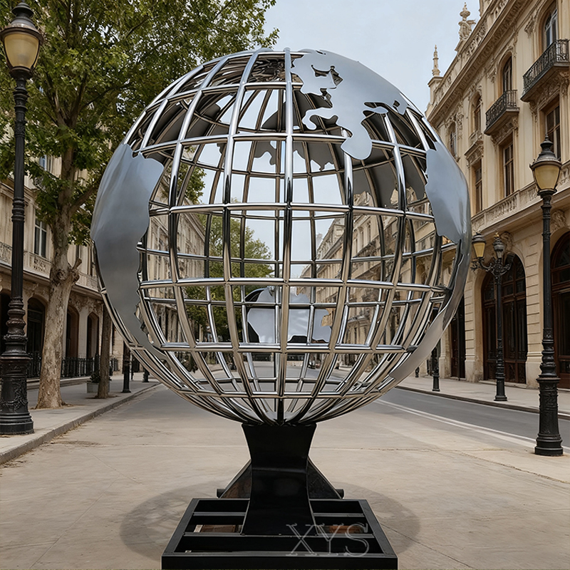 Global Meridian opengewerkte Globe-sculptuur